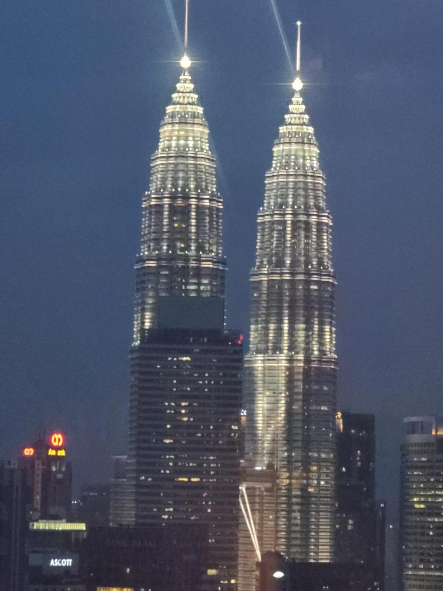 Kl Time Square Hotal Sarvice Suite クアラルンプール エクステリア 写真