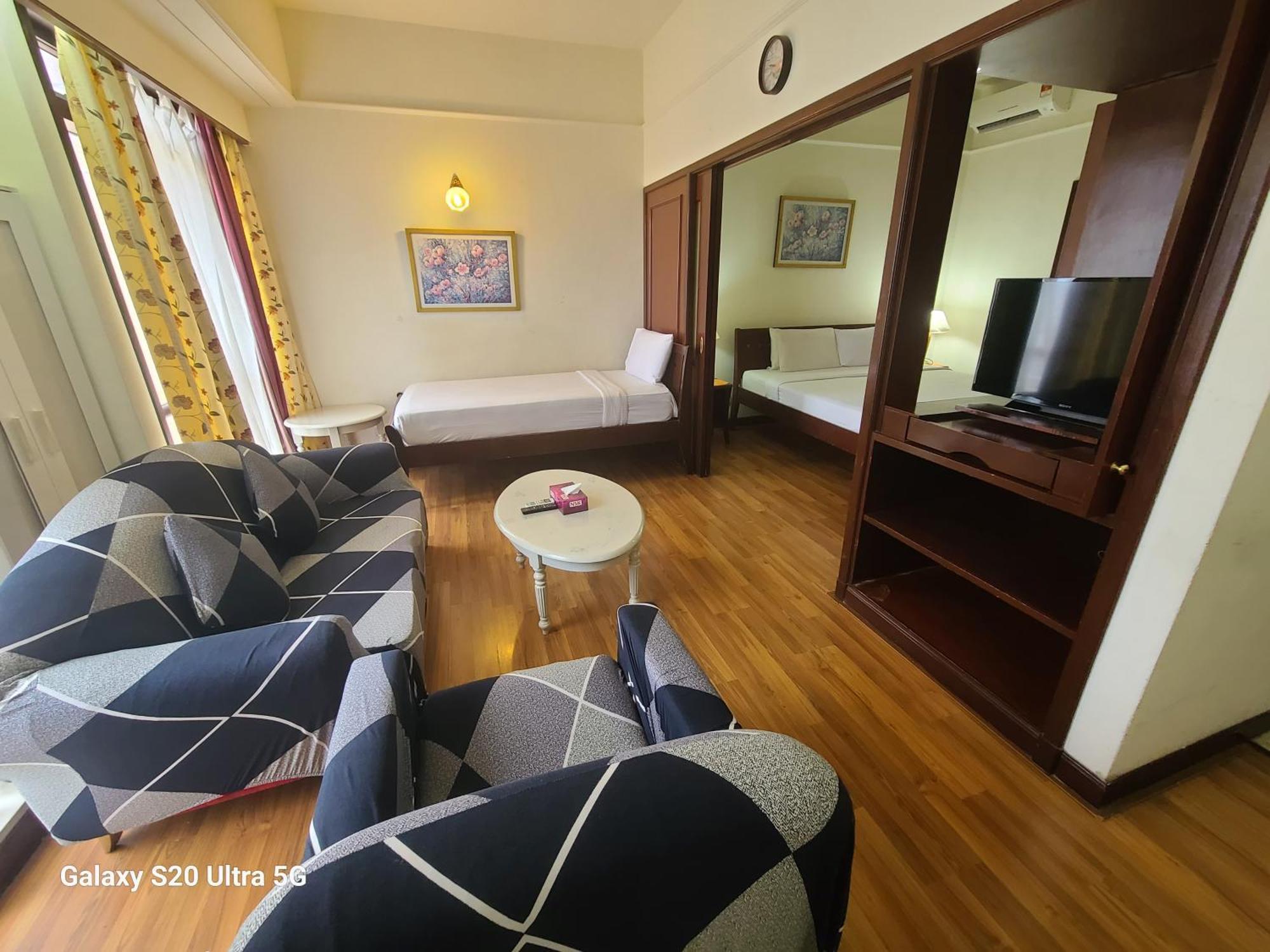 Kl Time Square Hotal Sarvice Suite クアラルンプール エクステリア 写真